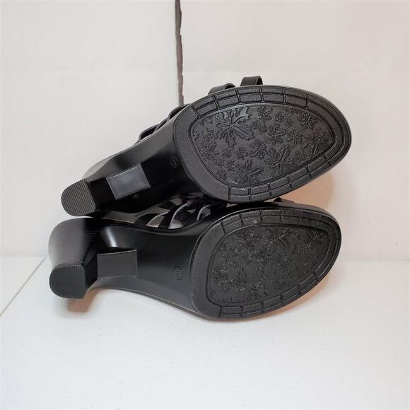 Cloudwalkers Suri Faux Leather Lattice Woven Slide Sandals - Picture 8 of 11
